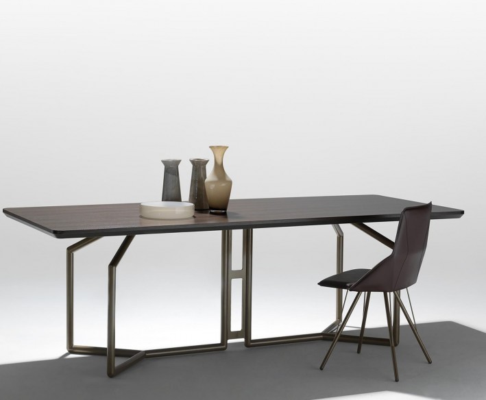ESEDRA • Table — Tolomeo
